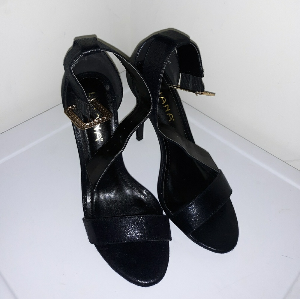 Shoes - Picture 2 of 3